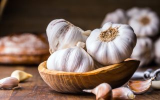 Health Benefits of Garlic in the Morning